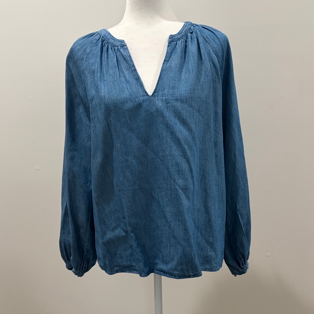 Chambray Split Neck Top